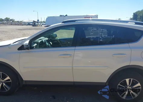 2017 Toyota Rav4 Xle from USA, damaged, VIN JTMRFREV5HD198089